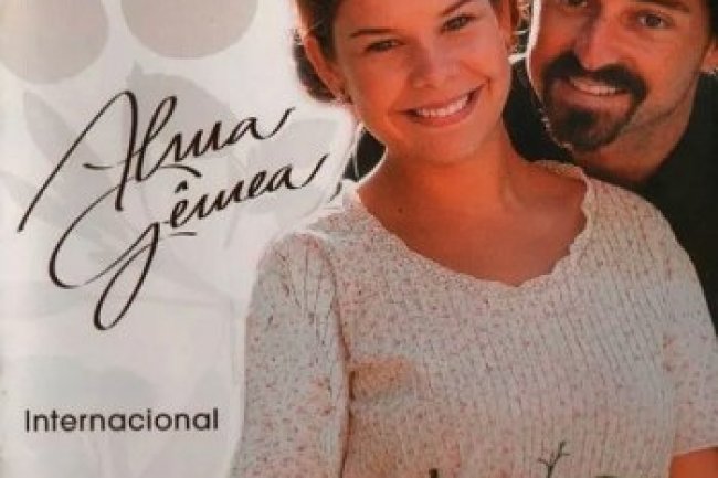 Alma Gêmea - Internacional (2005)