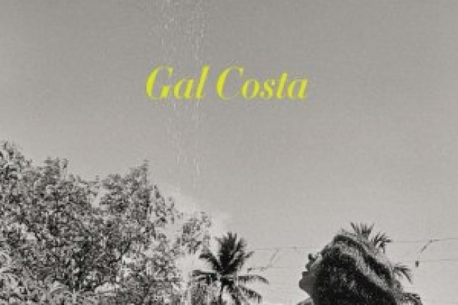 Claudia Ed 727 - Abril 2022