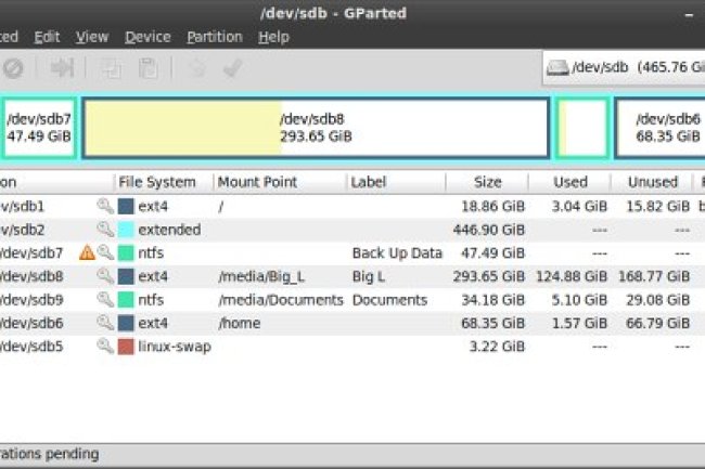 GParted (GNOME Partition Editor) Live v1.6.0-3 [i686-PAE Edition]