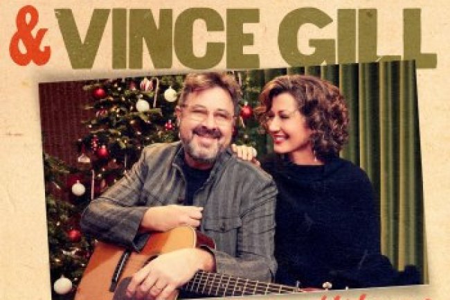 Christmas Traditions - Amy Grant & Vince Gill (2022)